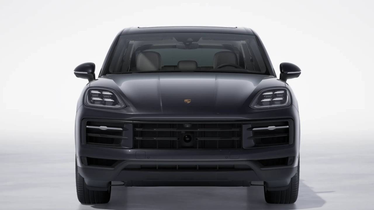 2026 Porsche Cayenne photo 7