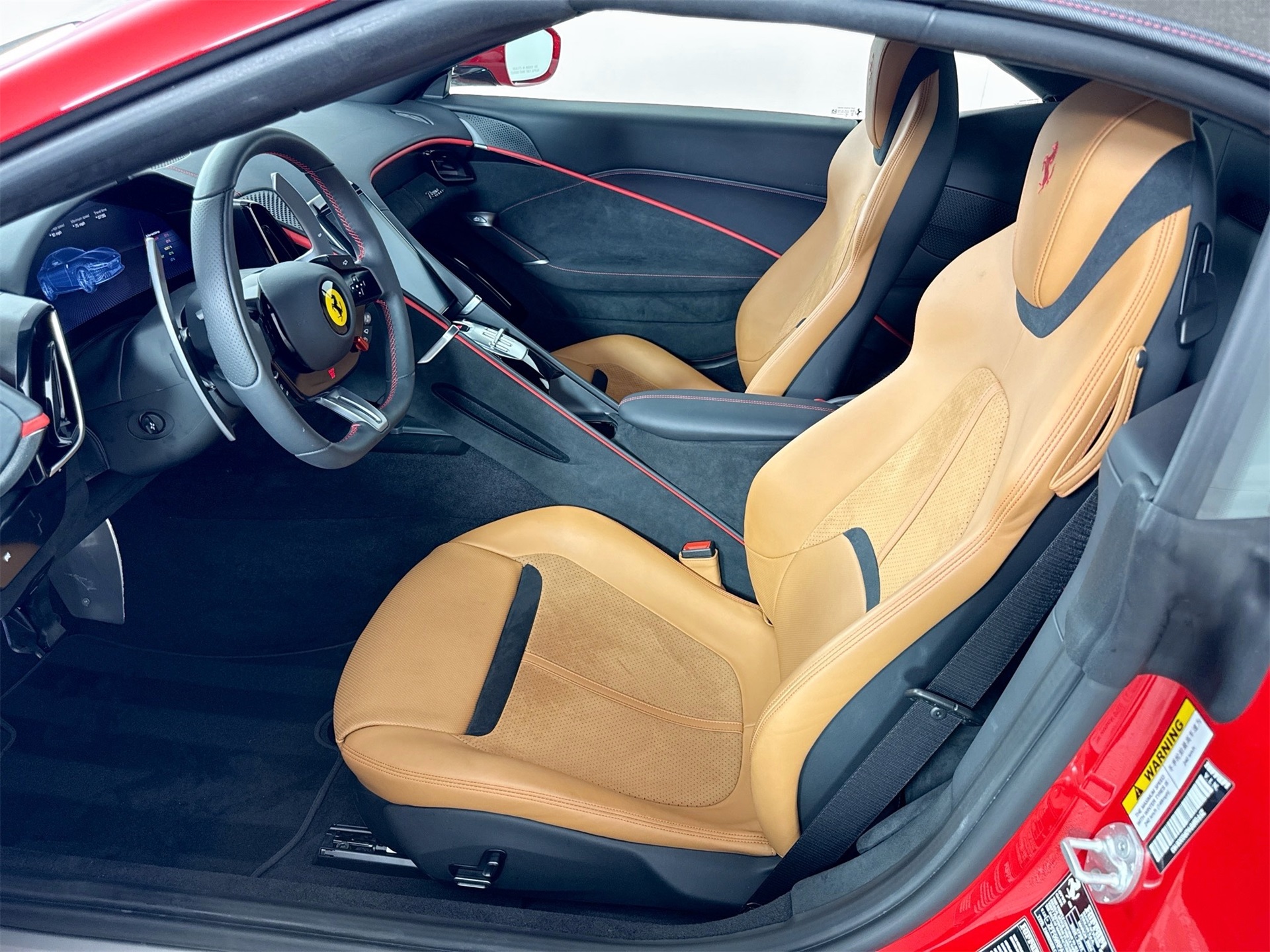 2024 Ferrari Roma Base photo 9