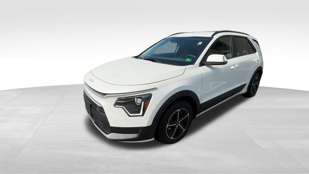 2025 Kia Niro EX photo 9