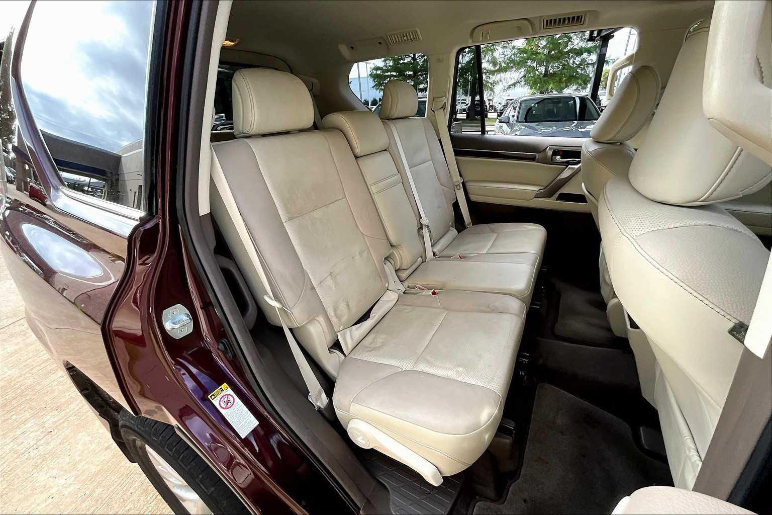 2018 Lexus GX 460 Premium photo 18