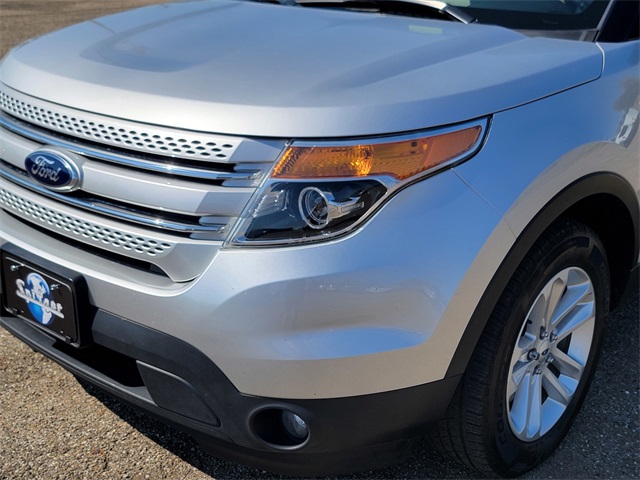 2014 Ford Explorer XLT photo 10