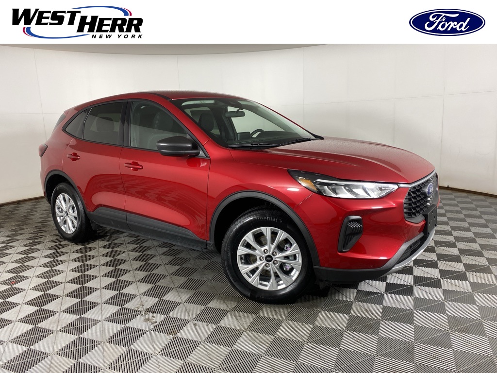 2025 Ford Escape Active's photo