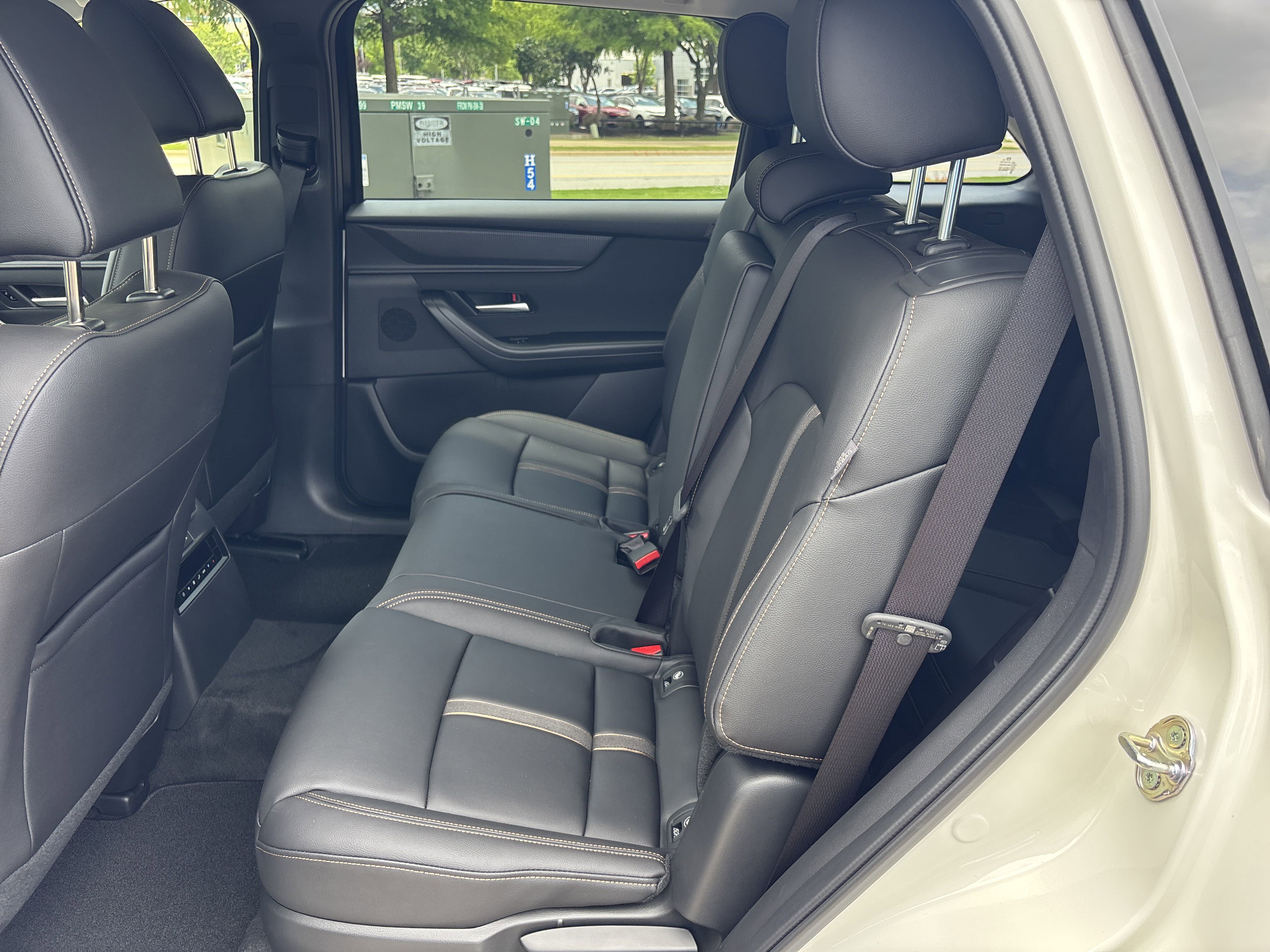 2025 Mazda CX-90 3.3 Turbo Select photo 8