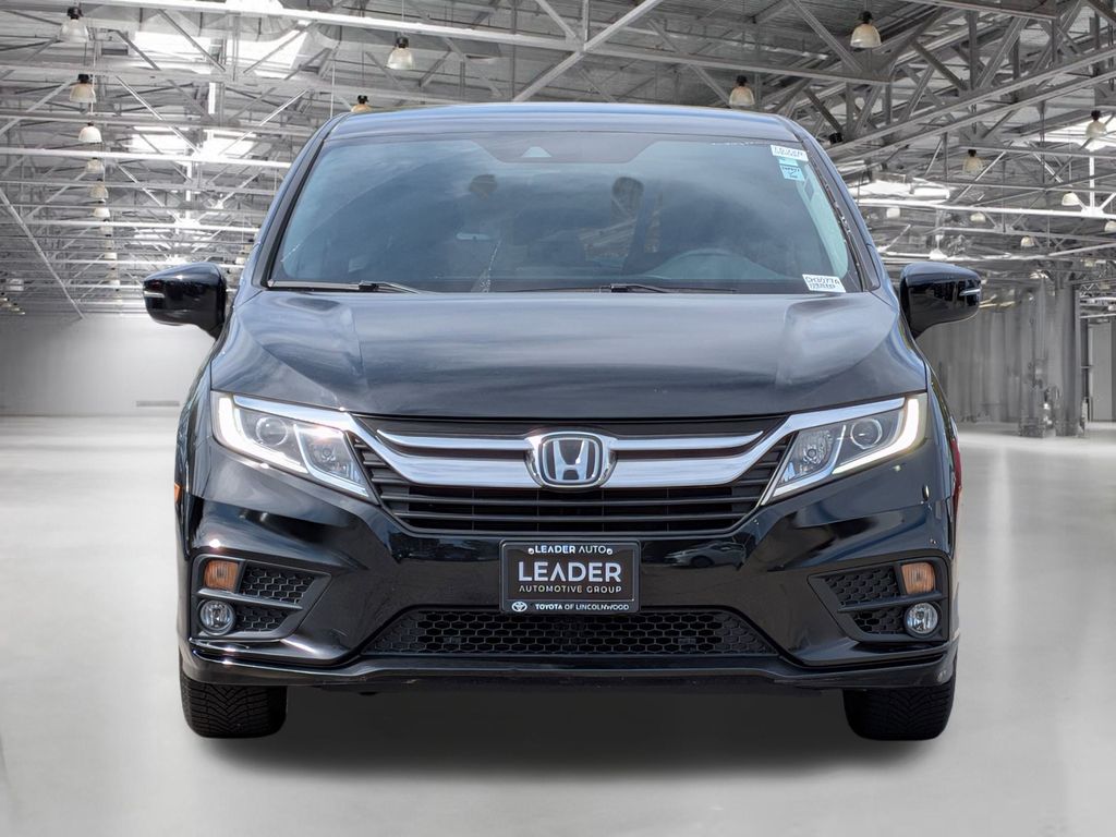 2018 Honda Odyssey EX photo 2
