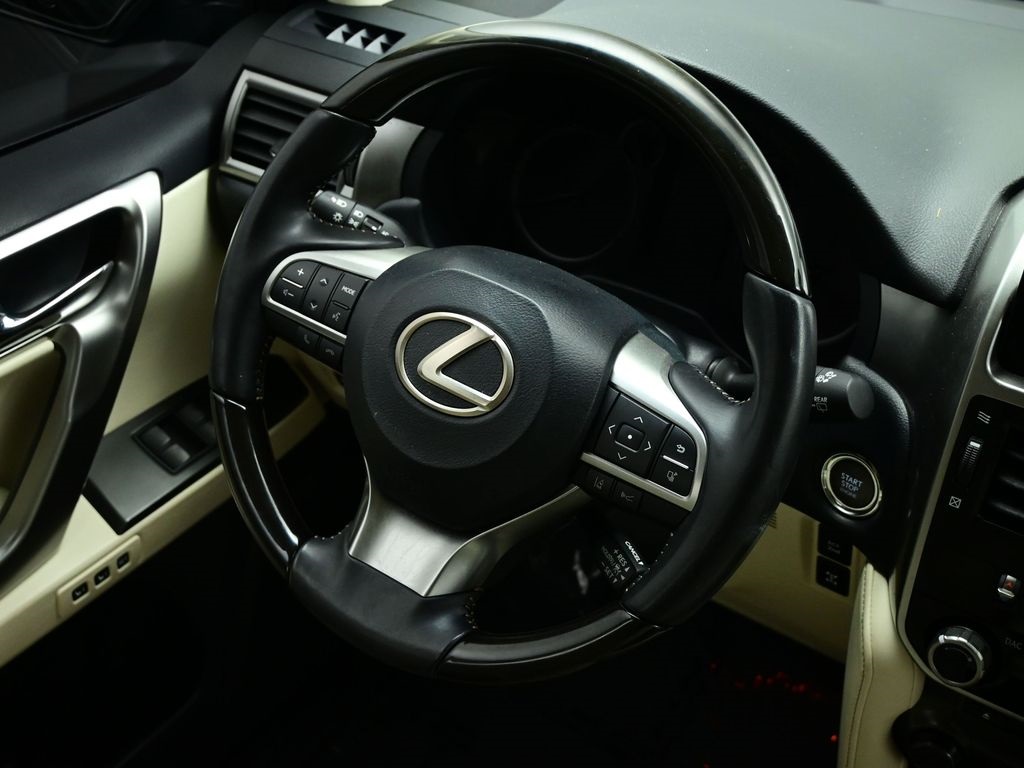 2023 Lexus GX 460 photo 4
