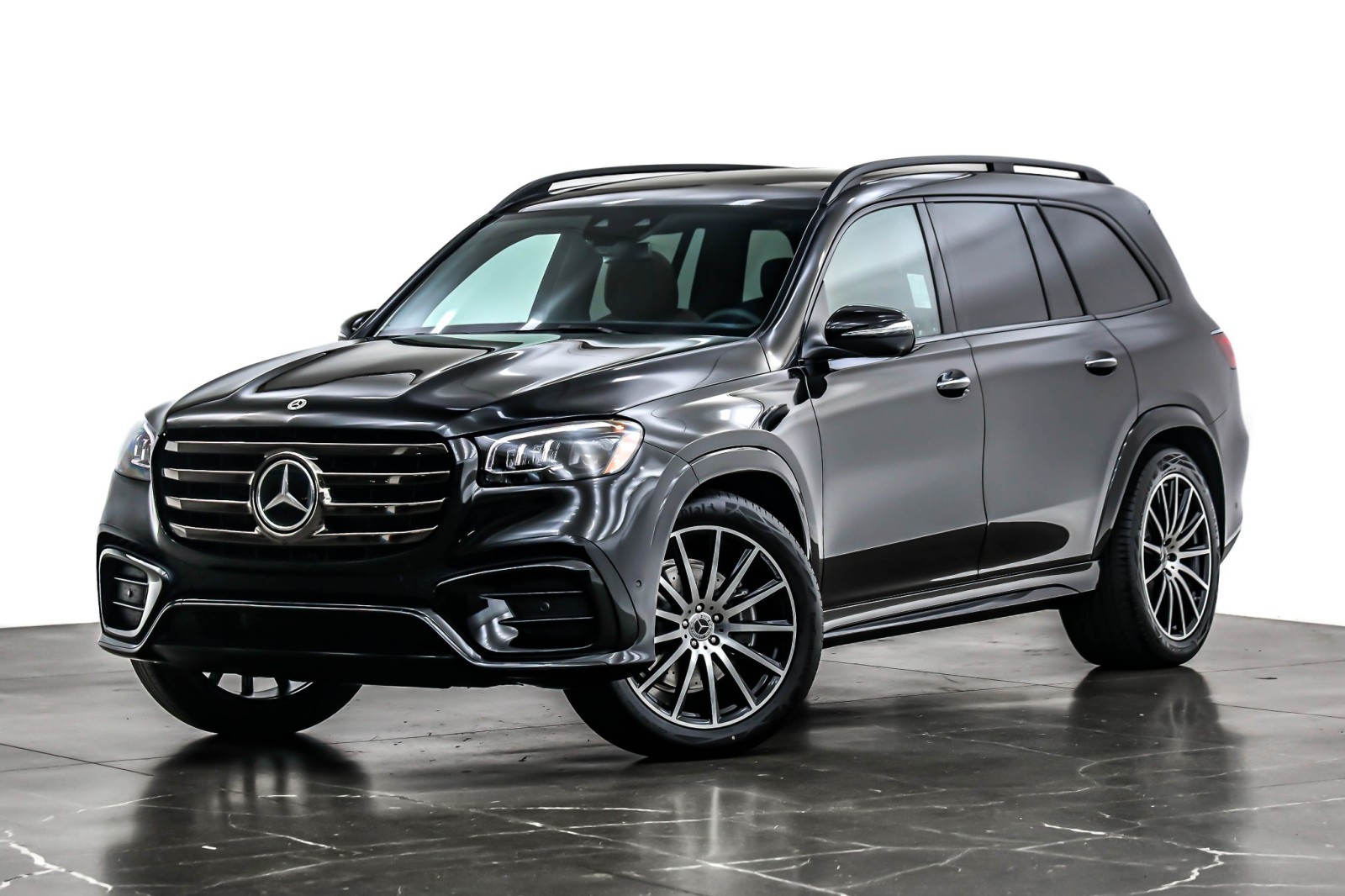2025 Mercedes-Benz GLS Base's photo