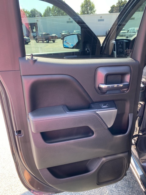 2015 Chevrolet Silverado 1500 LT photo 26