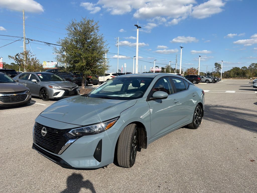 2025 Nissan Sentra SV photo 3