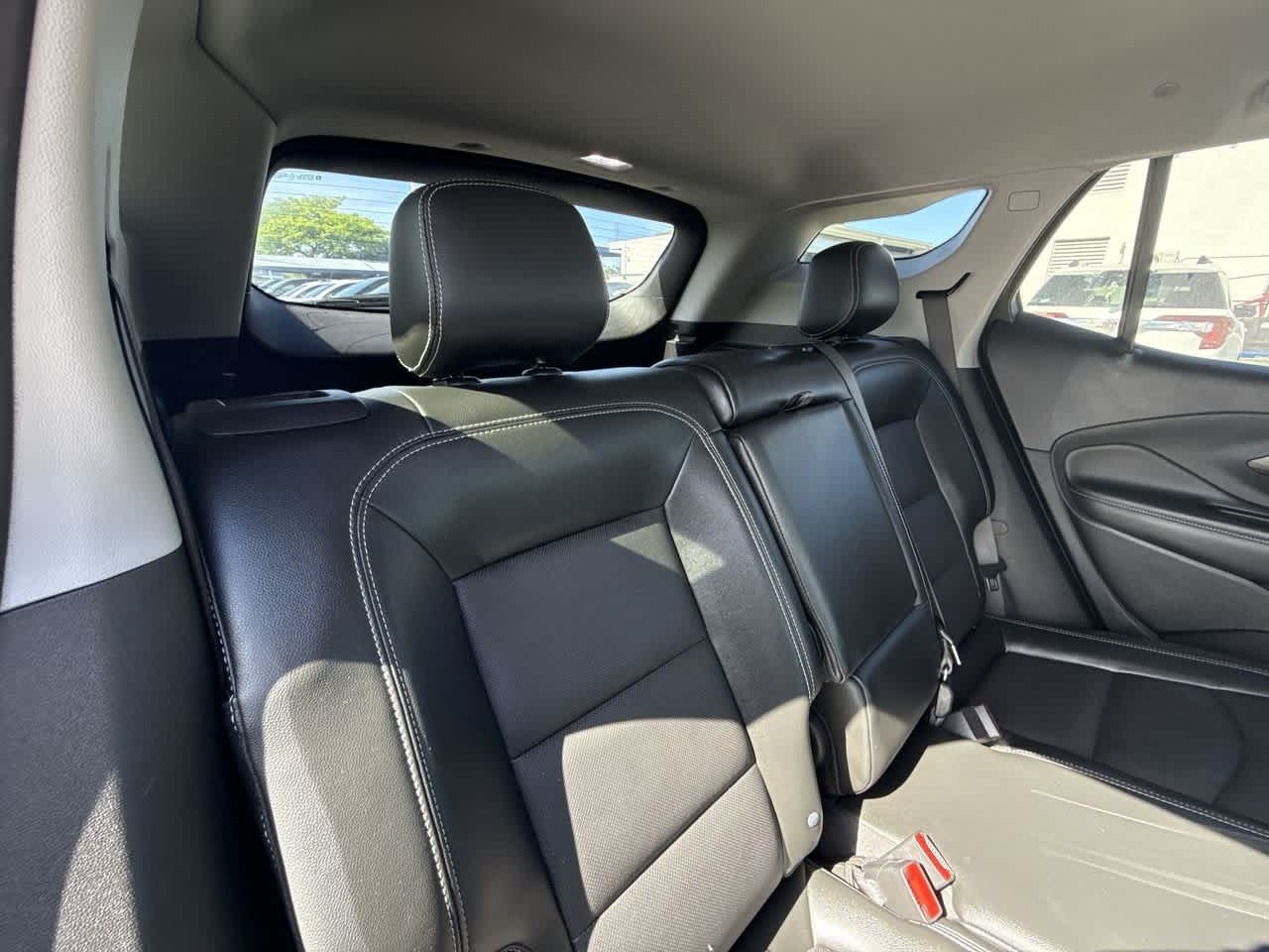 2023 Gmc Terrain SLT photo 24