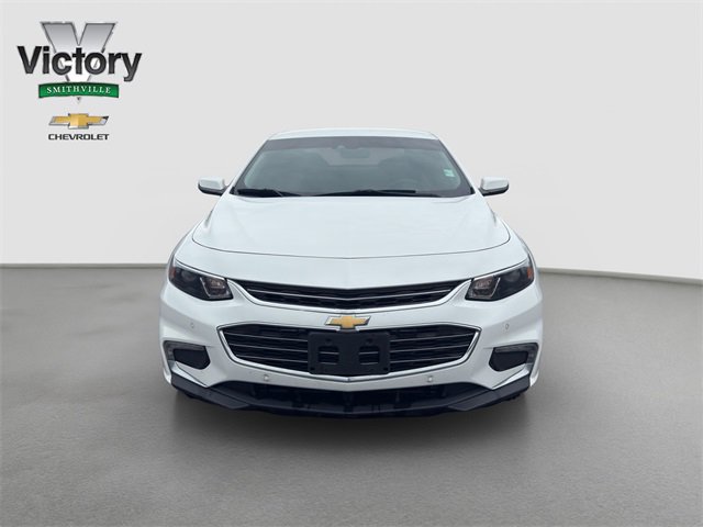 2018 Chevrolet Malibu 1LT photo 2