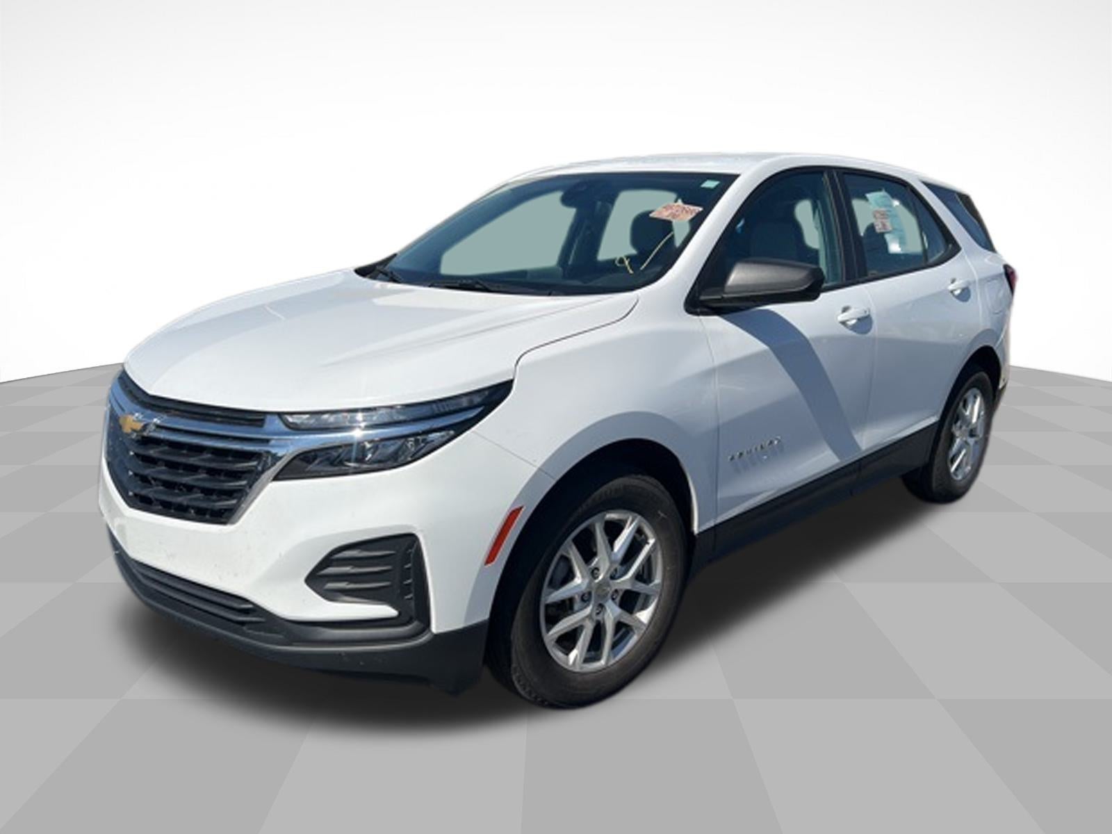 2024 Chevrolet Equinox LS photo 10