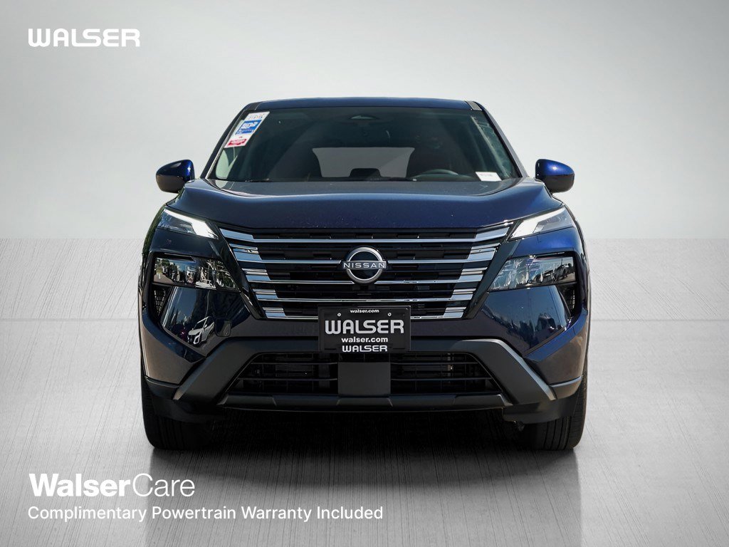 2026 Nissan Rogue SV photo 2