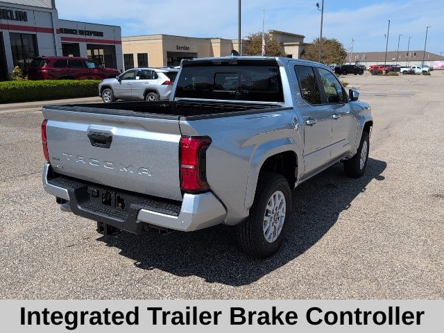 2025 Toyota Tacoma SR5 photo 16