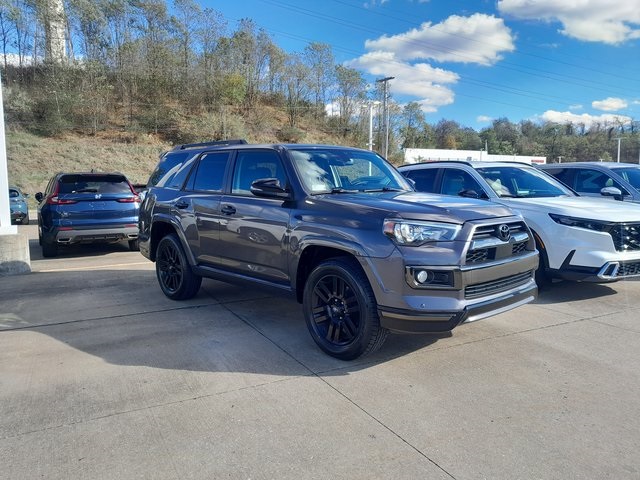 2020 Toyota 4Runner Limited photo 2
