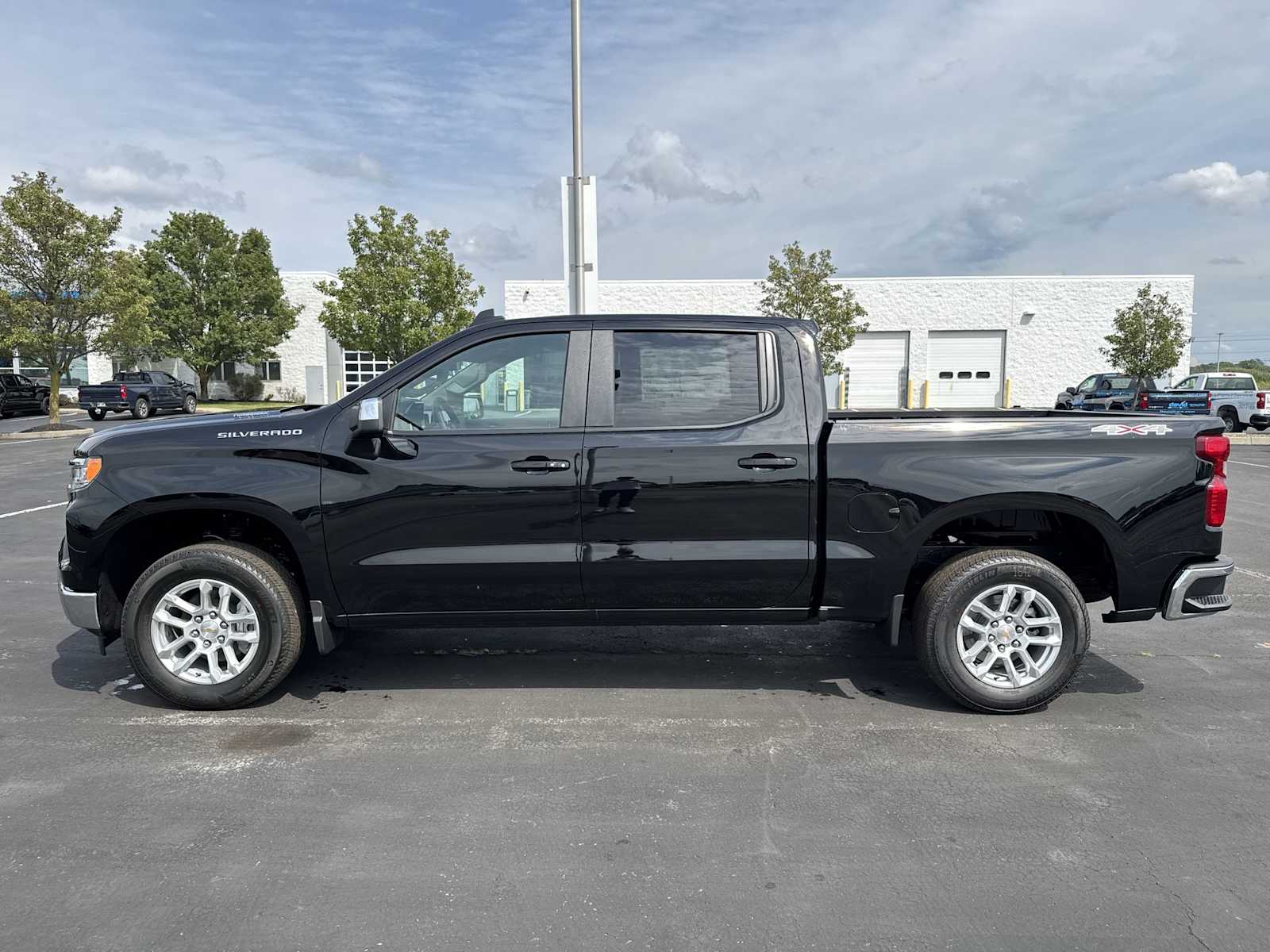 2026 Chevrolet Silverado 1500 LT photo 28