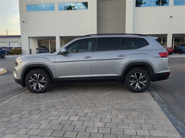 2026 Volkswagen Atlas SE photo 6