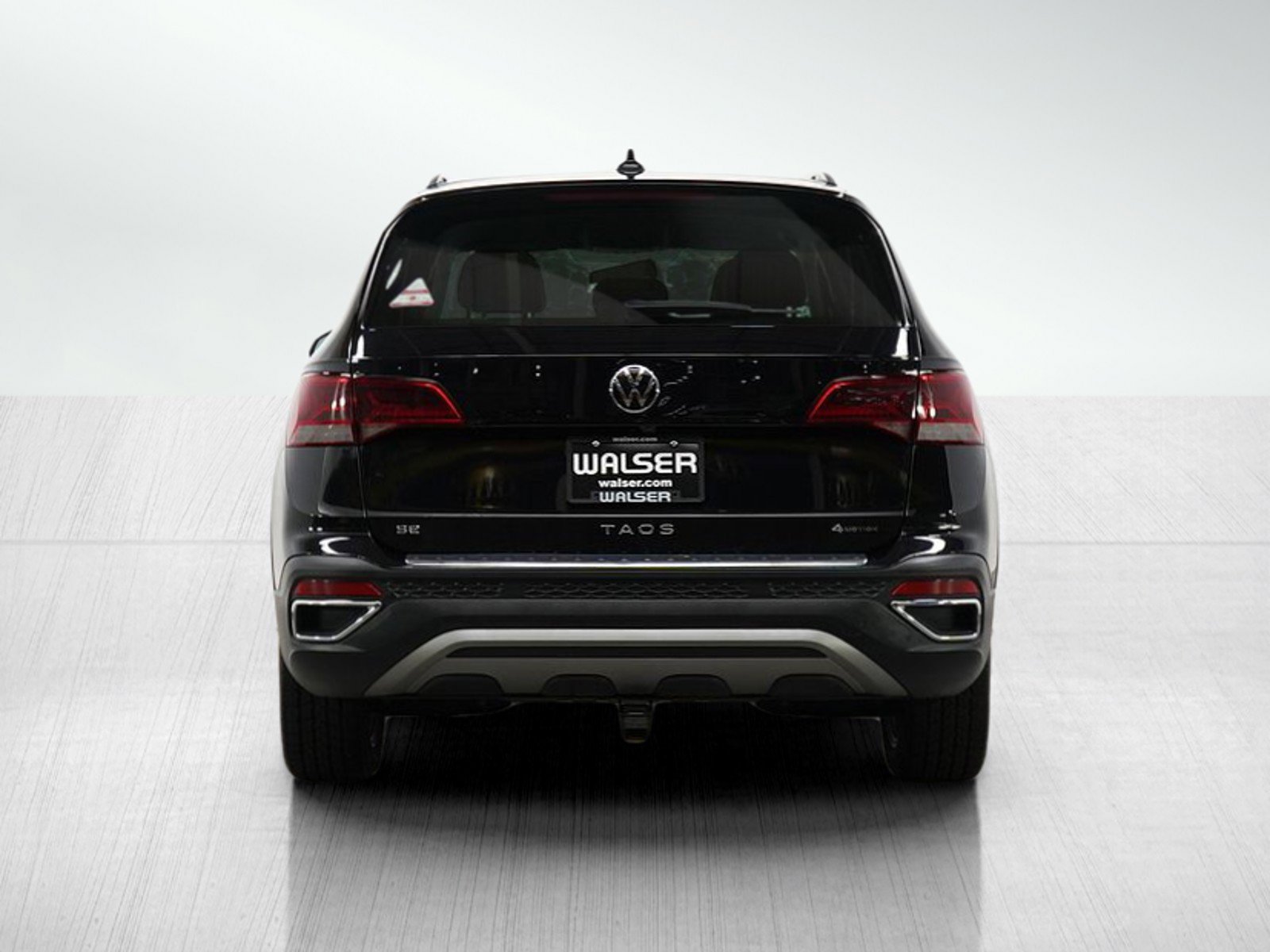 2022 Volkswagen Taos SE photo 3