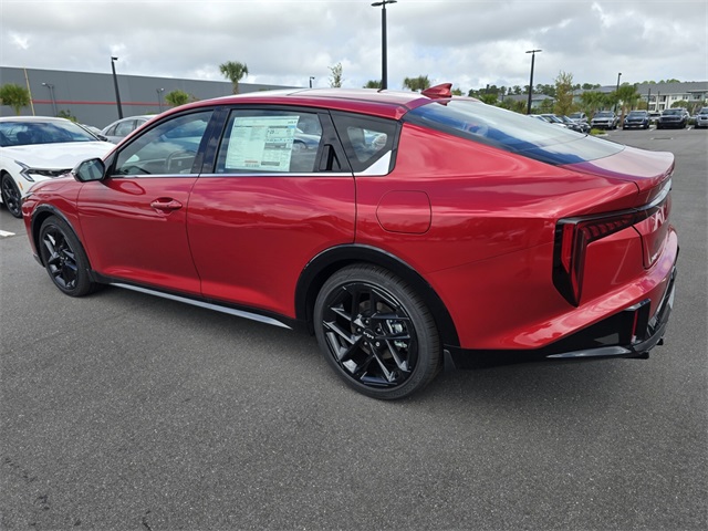 2025 Kia K4 GT-Line Turbo photo 4