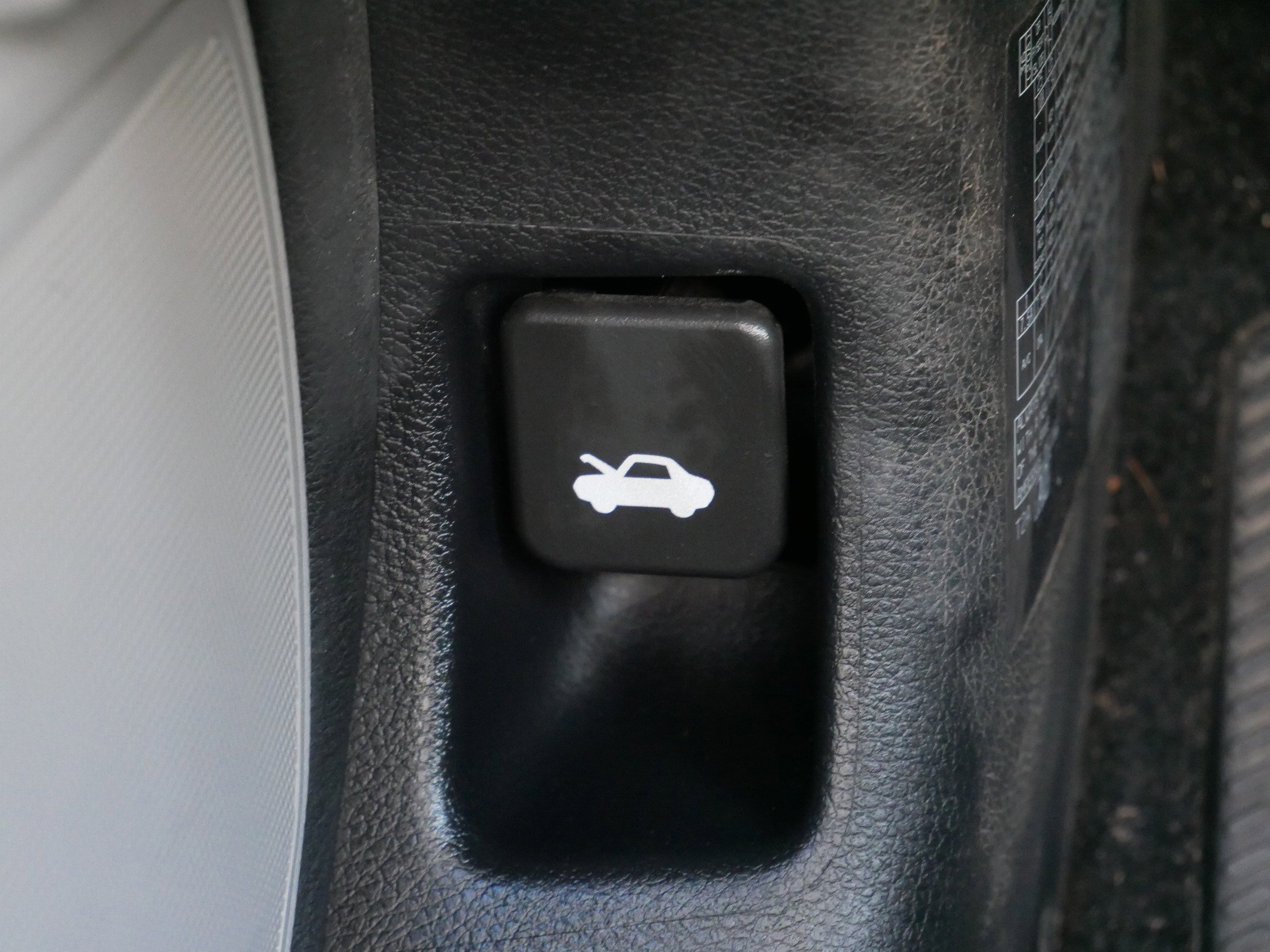 2014 Honda Accord LX photo 32