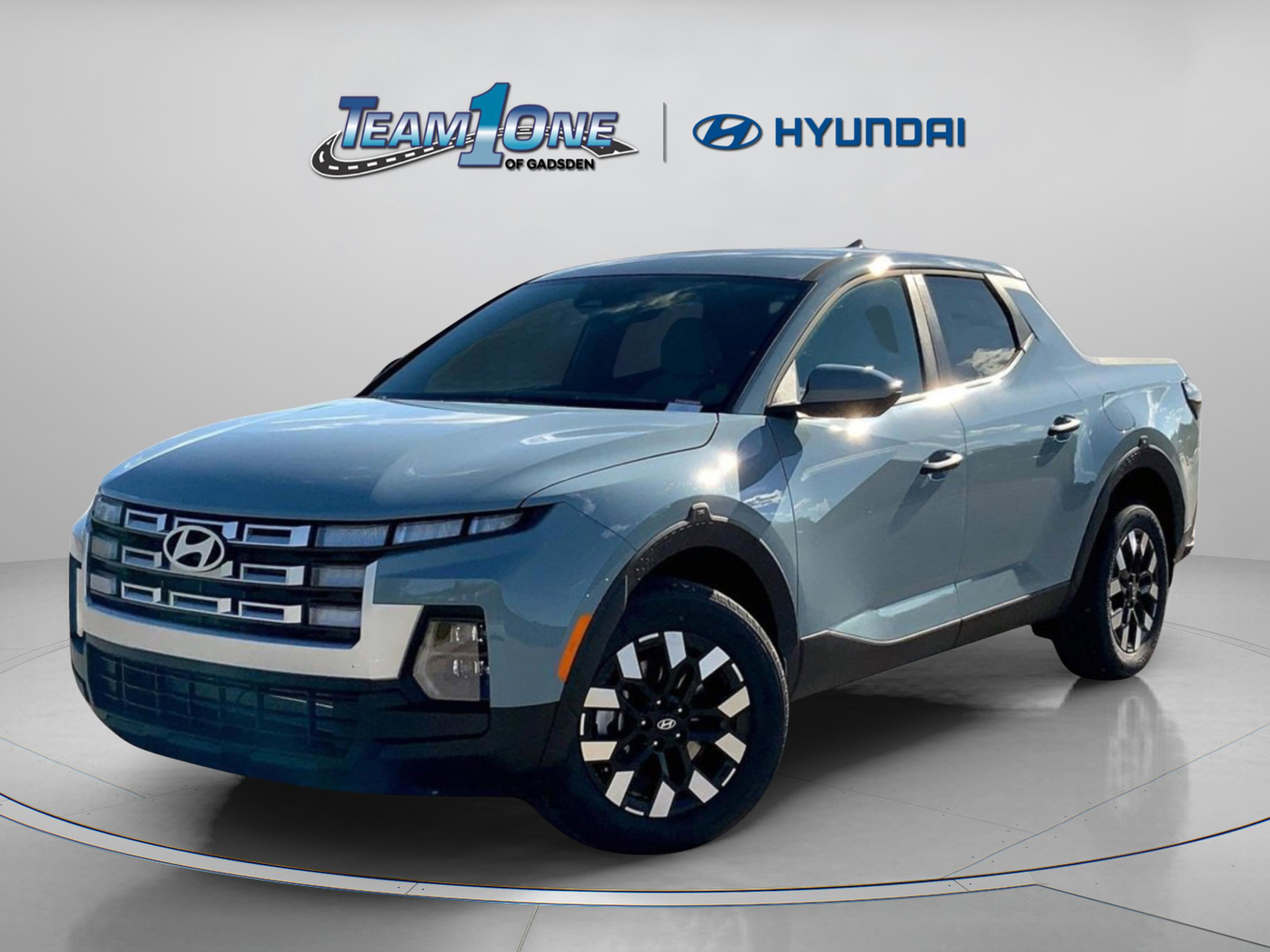 2026 Hyundai Santa Cruz SE photo 3