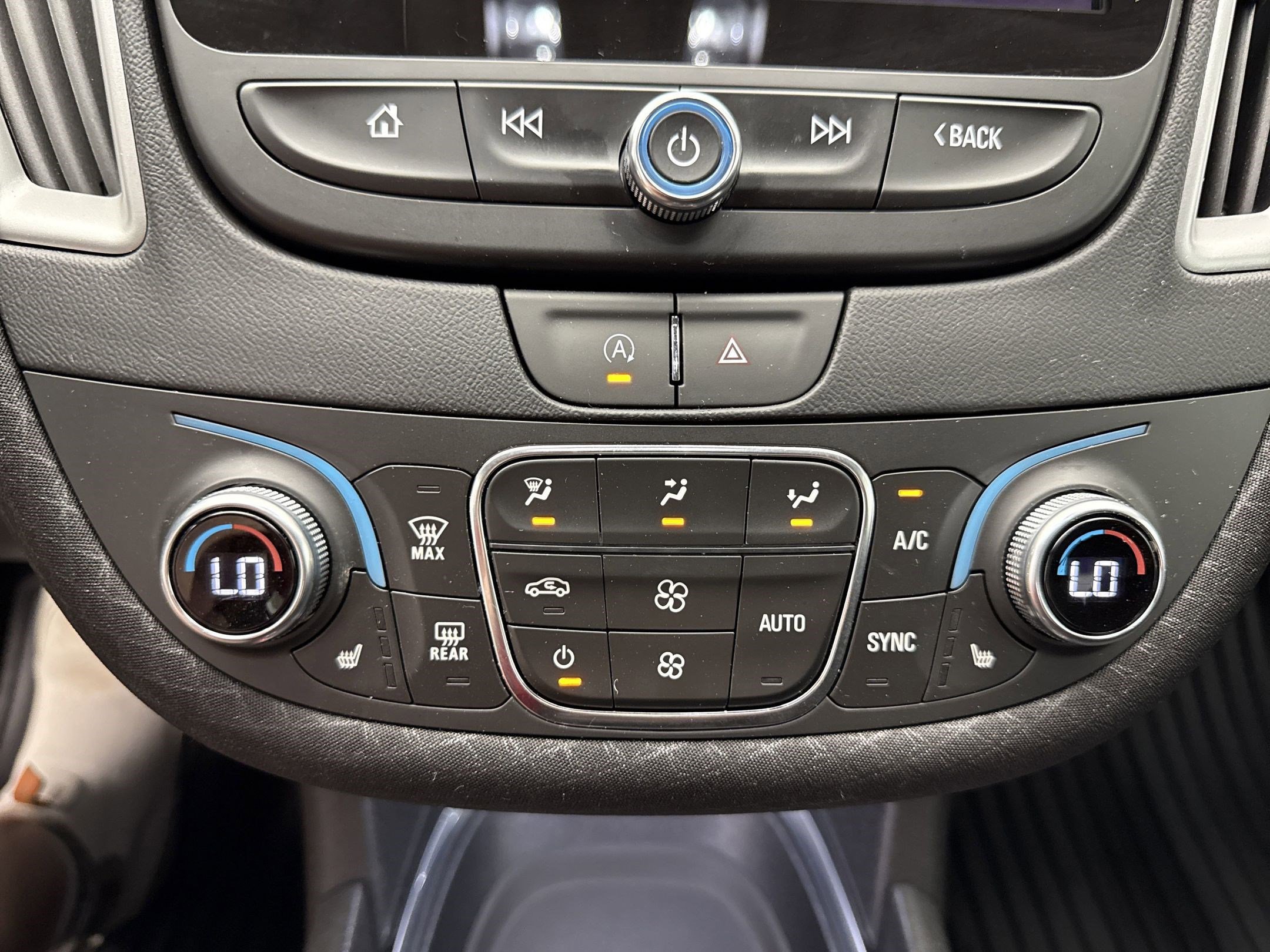 2023 Chevrolet Malibu 1LT photo 38