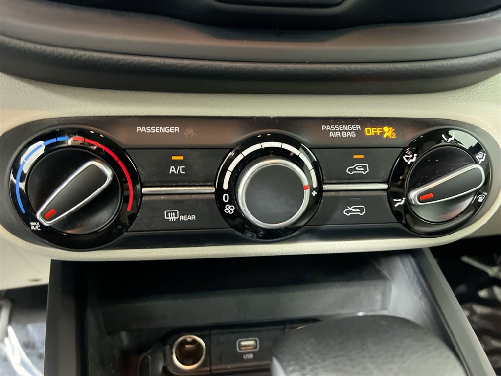2025 Kia Soul LX photo 22