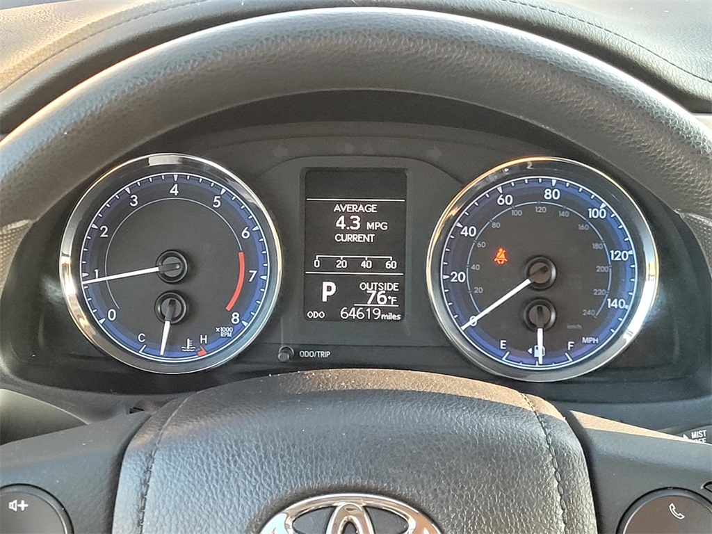 2018 Toyota Corolla L photo 26