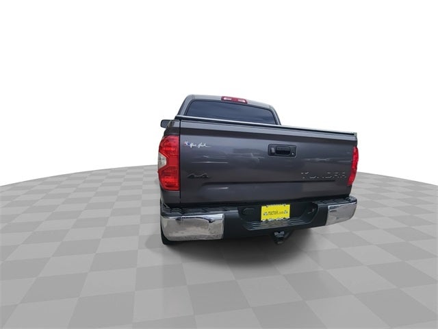 2017 Toyota Tundra SR5 photo 4