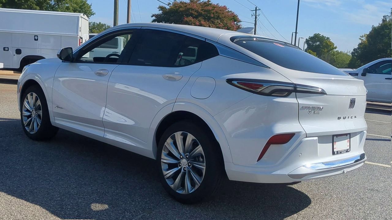 2025 Buick Envista Avenir photo 6