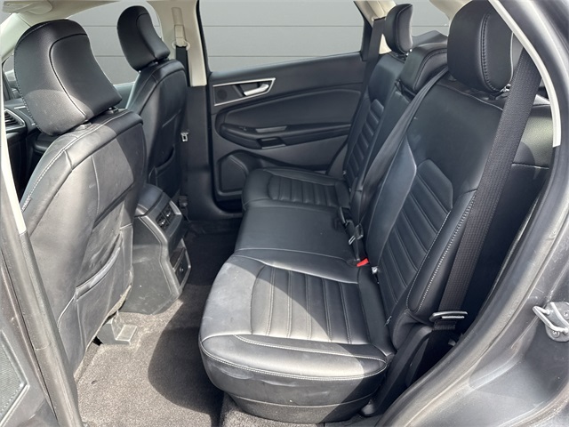 2024 Ford Edge SEL photo 18