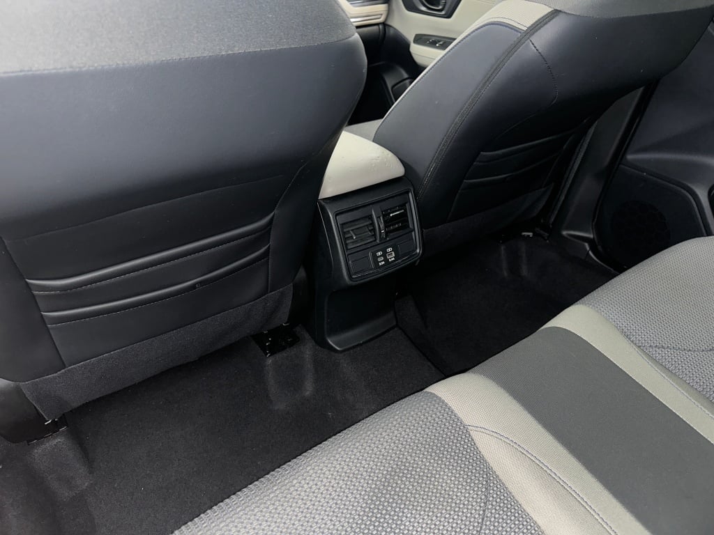 2025 Subaru Forester Premium photo 15