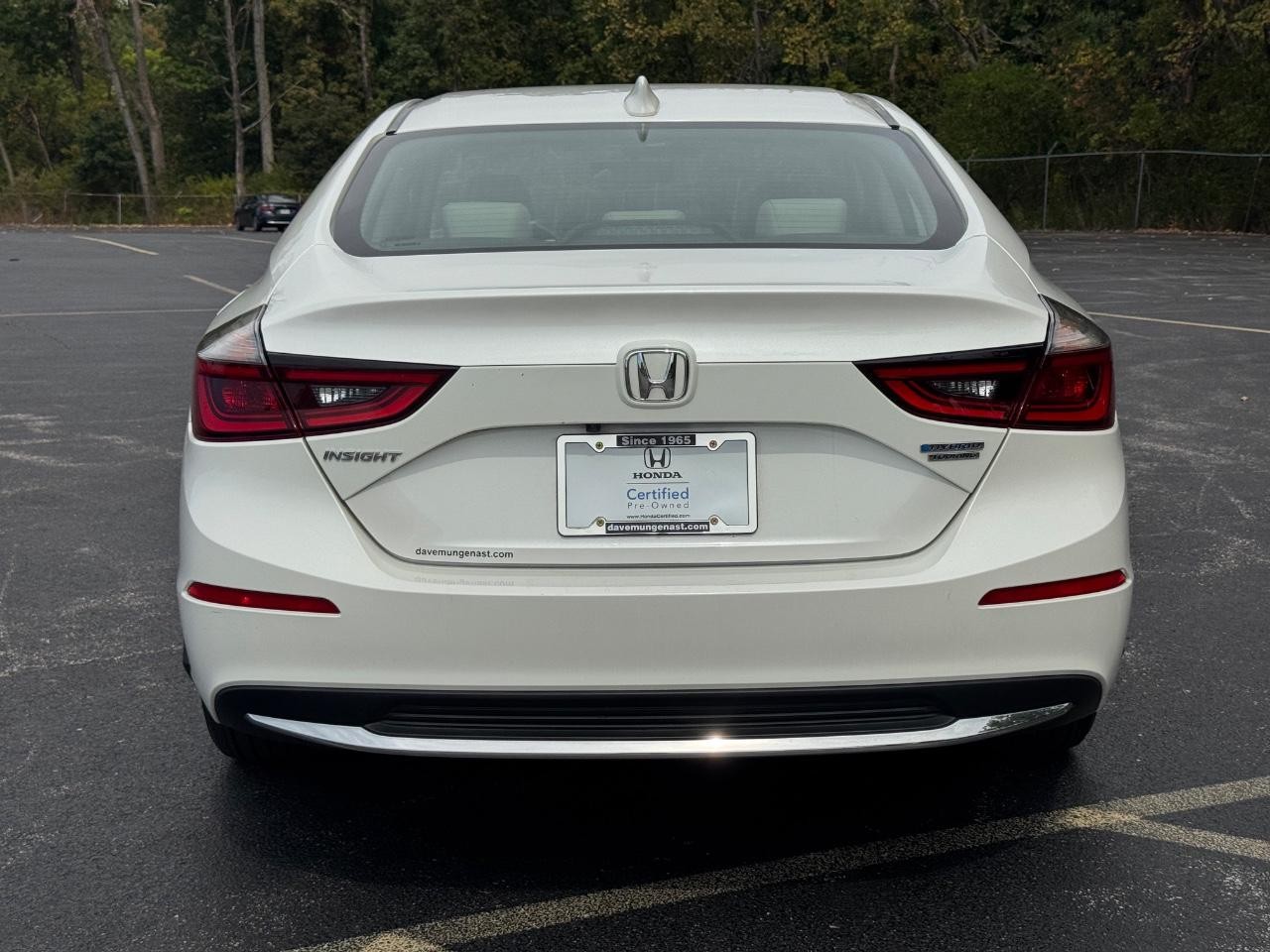 2019 Honda Insight Touring photo 4