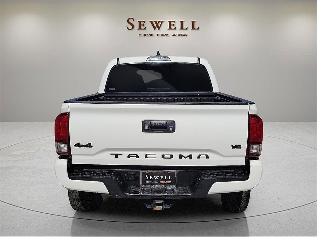 2023 Toyota Tacoma SR photo 3