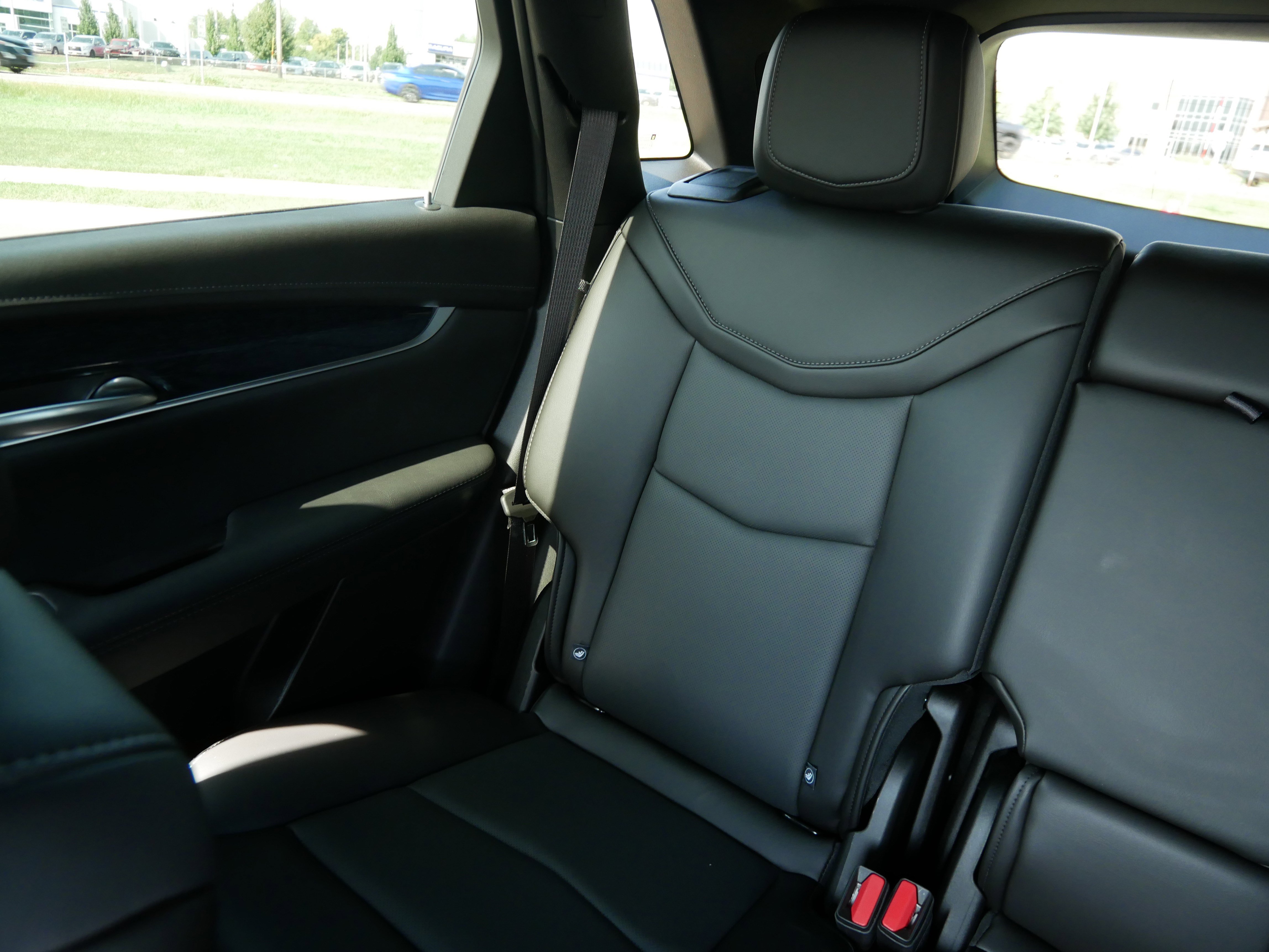 2025 Cadillac XT5 Premium Luxury photo 7