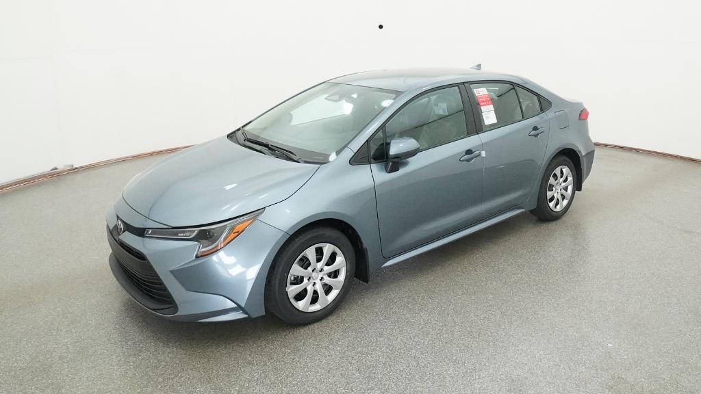 2026 Toyota Corolla LE's photo