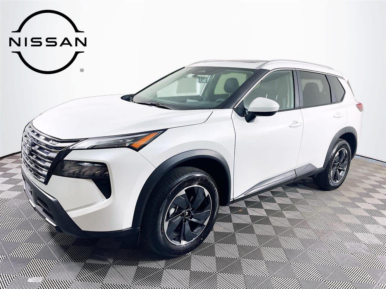 2026 Nissan Rogue SV's photo