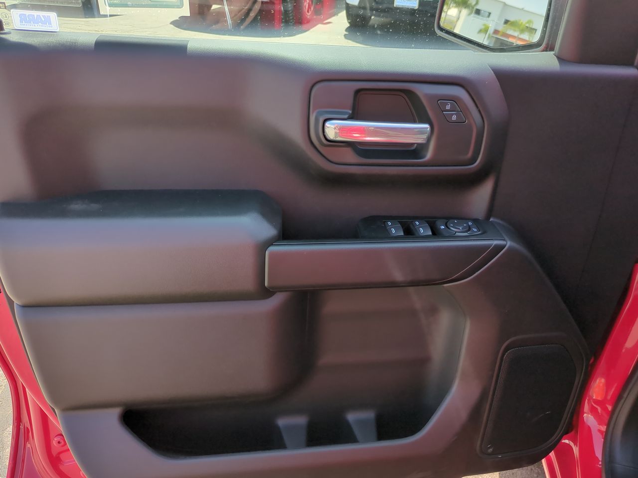 2025 Chevrolet Silverado 1500 Custom photo 21