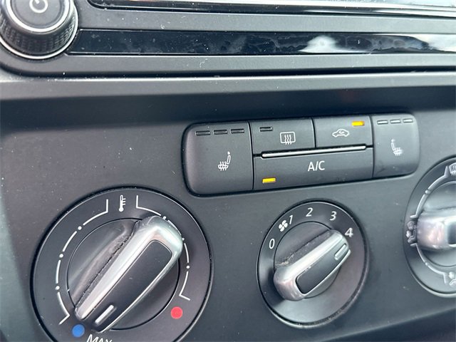 2017 Volkswagen Jetta 1.4T SE photo 30