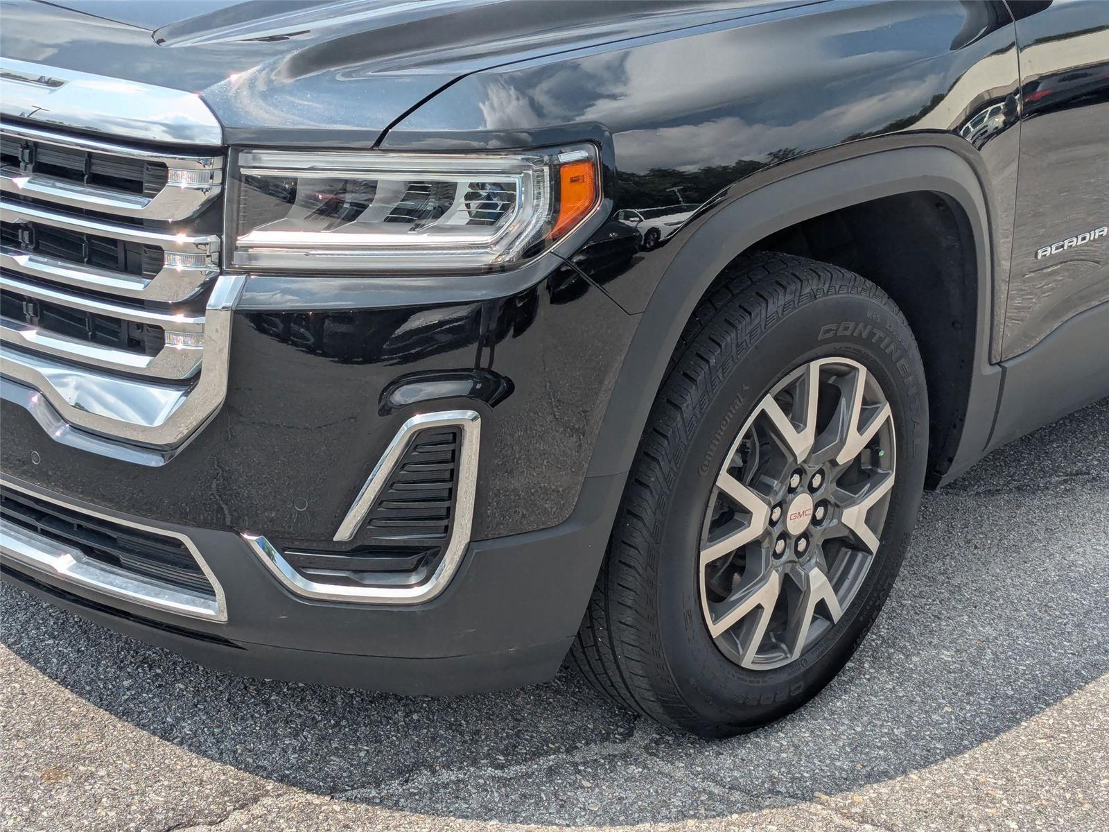 2023 Gmc Acadia SLE photo 9