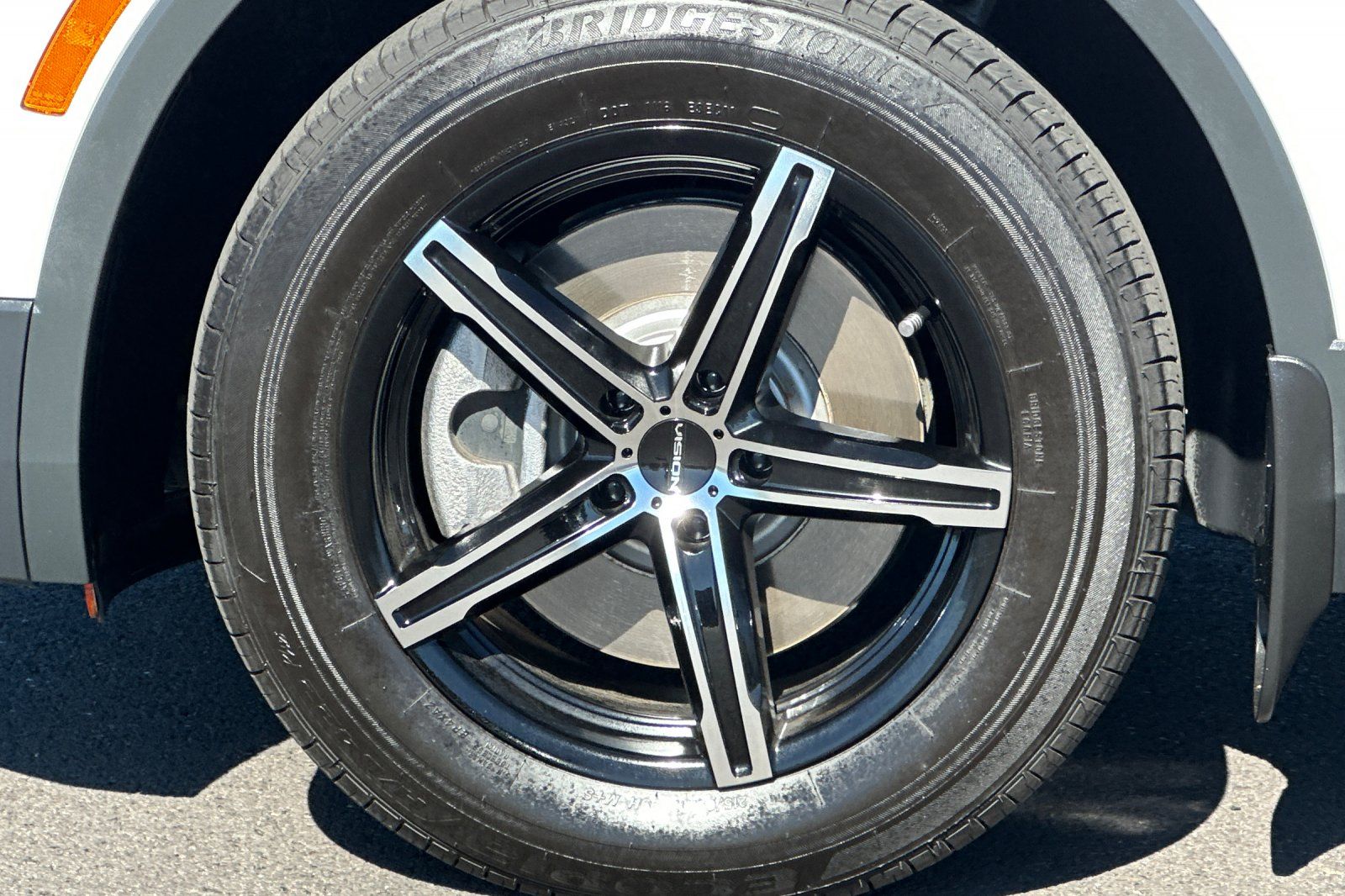 2023 Volkswagen Tiguan S photo 29
