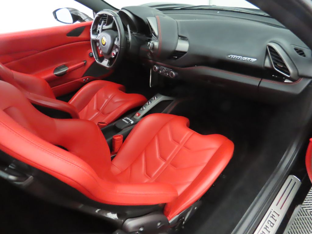 2018 Ferrari 488 GTB photo 18