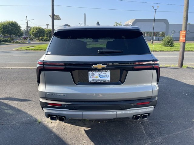 2025 Chevrolet Traverse photo 5