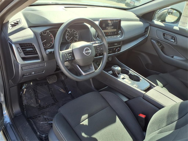 2026 Nissan Rogue S photo 12