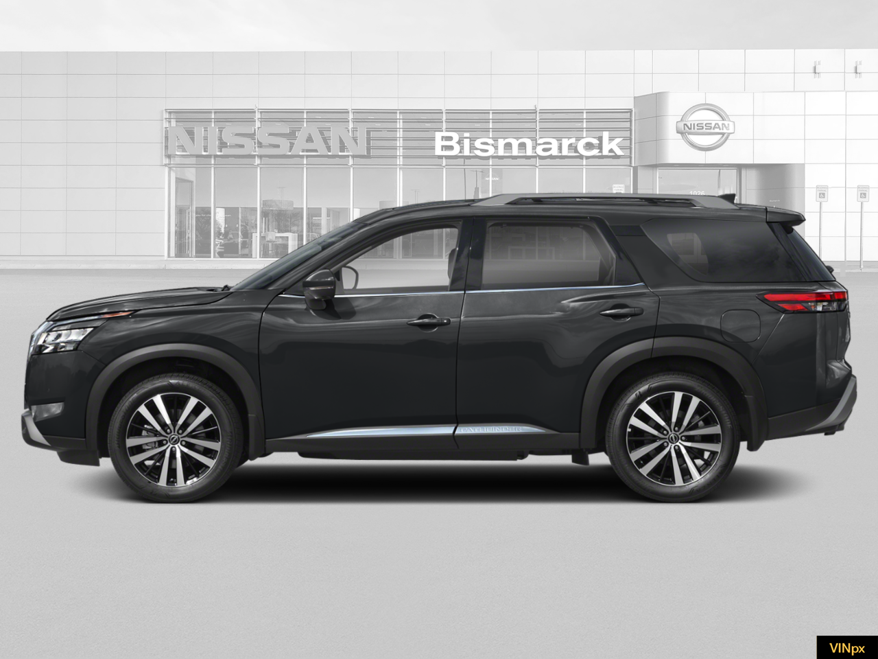 2025 Nissan Pathfinder Platinum photo 3