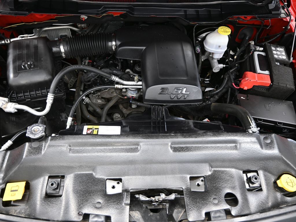 2024 Ram 1500 Classic Warlock photo 36