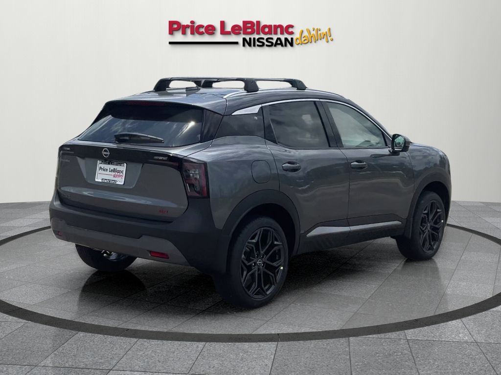 2025 Nissan Kicks SR photo 4