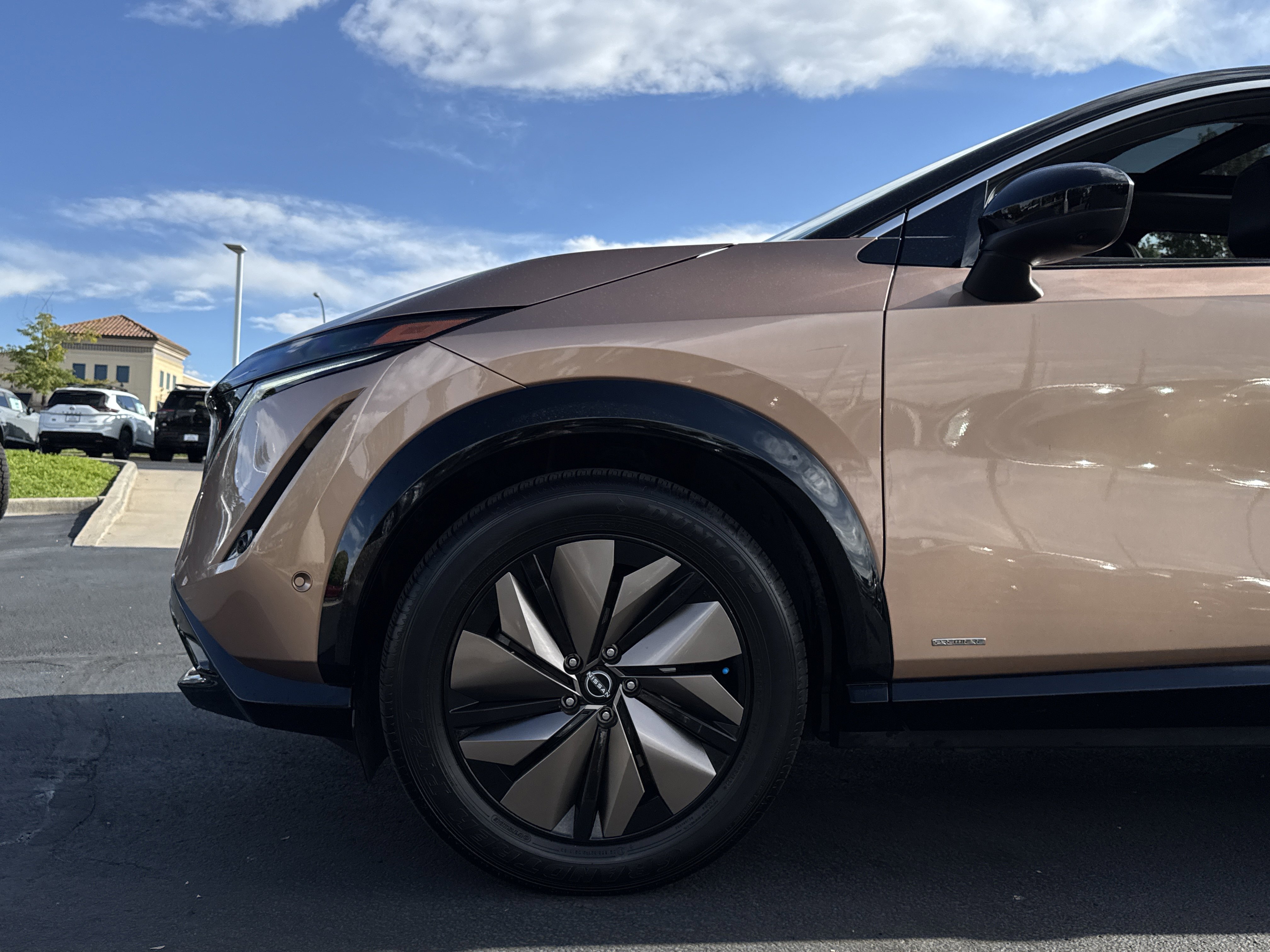 2023 Nissan ARIYA Premiere photo 2