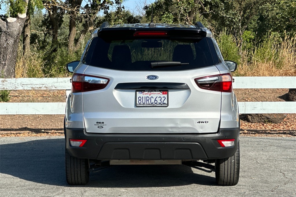 2021 Ford EcoSport SES photo 3