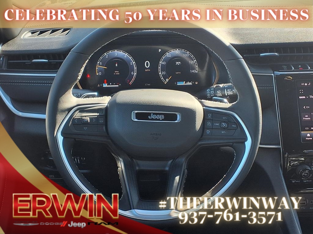 2025 Jeep Grand Cherokee Altitude X photo 4