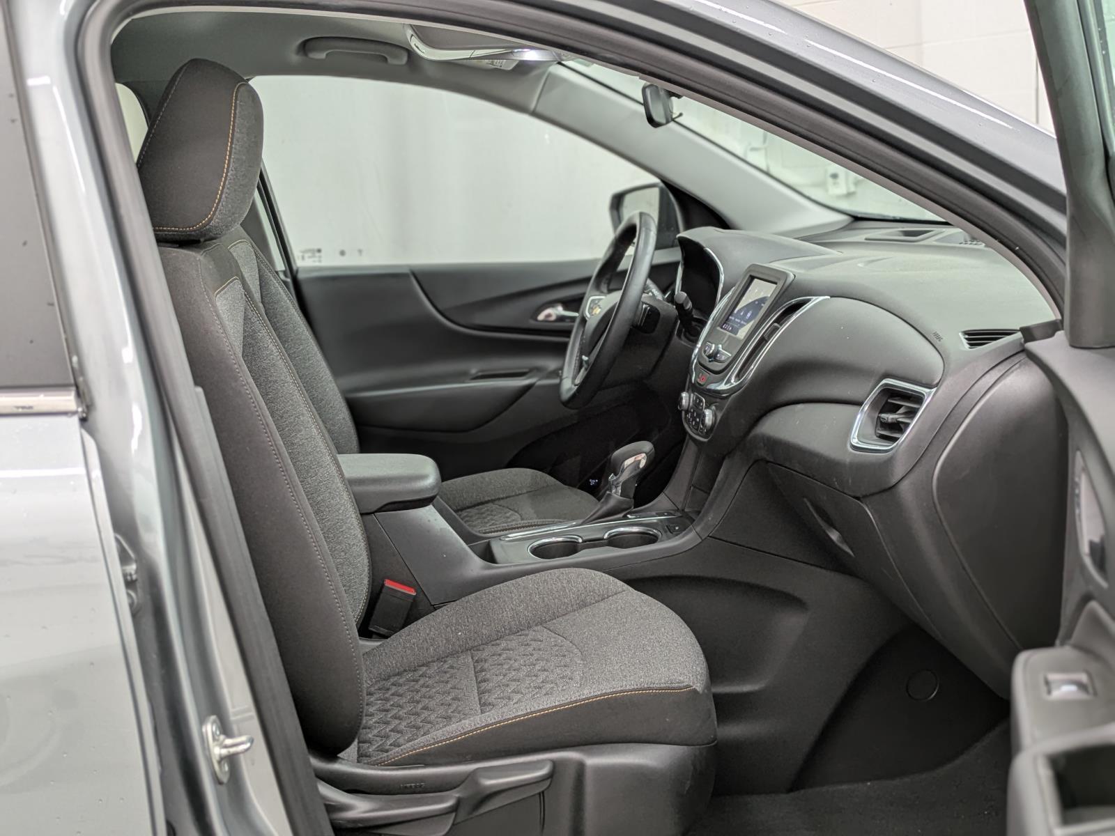 2024 Chevrolet Equinox LT photo 19